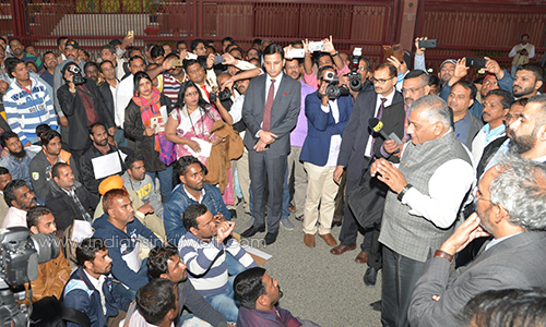 Indian Minister V K Singh interacted with distressed Indian workers at Kharafi Company