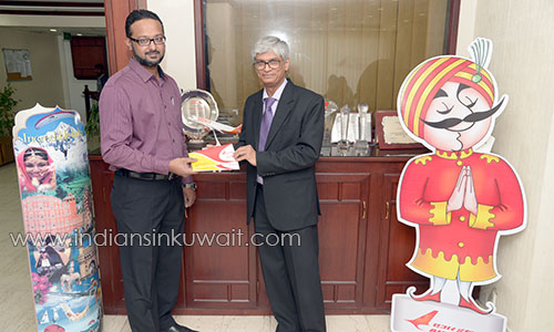Air India gave away prize to lucky winner of IIK Property Show 2016