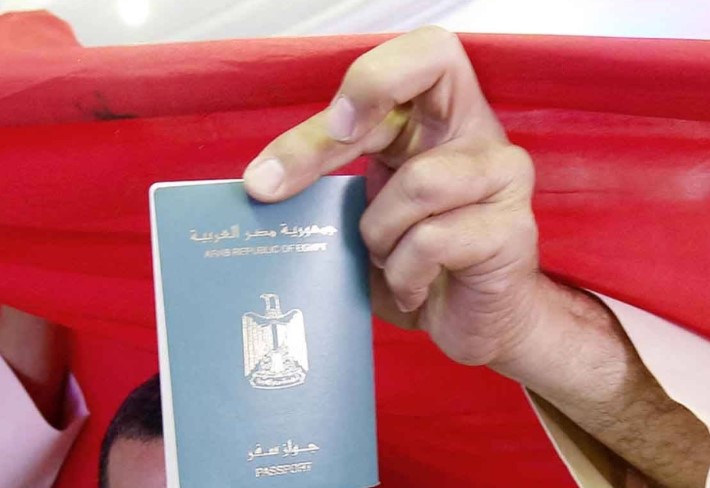 Kuwait again suspends issuing work permits for Egyptians