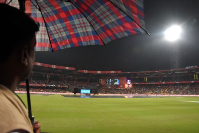 IPL-10: Rain delays toss between RCB & SRH