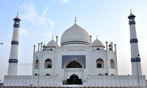 An Adorable replica of TajMahal, the As-Sadeeqa Fatimatul Zahra Mosque