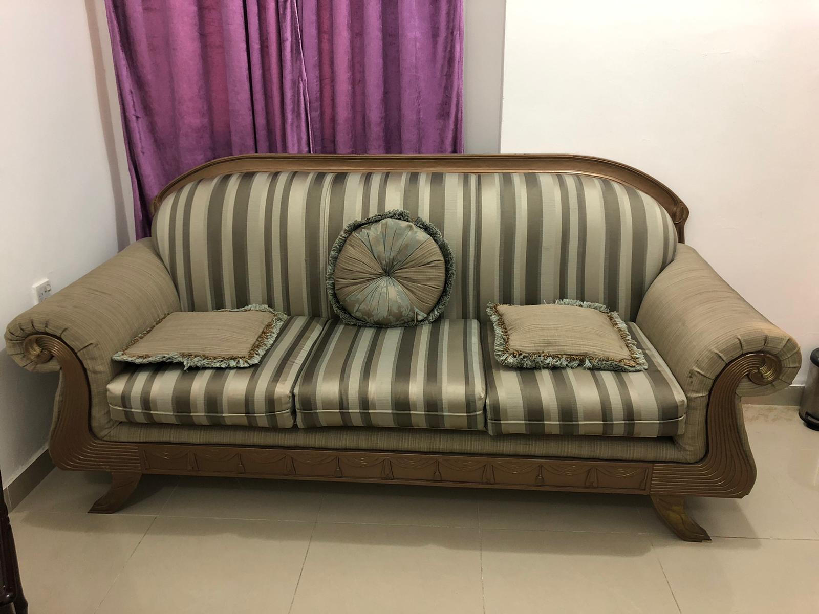 IIK Seal a Deal, best bargain in Kuwait Full Sofa Set (3 Seater