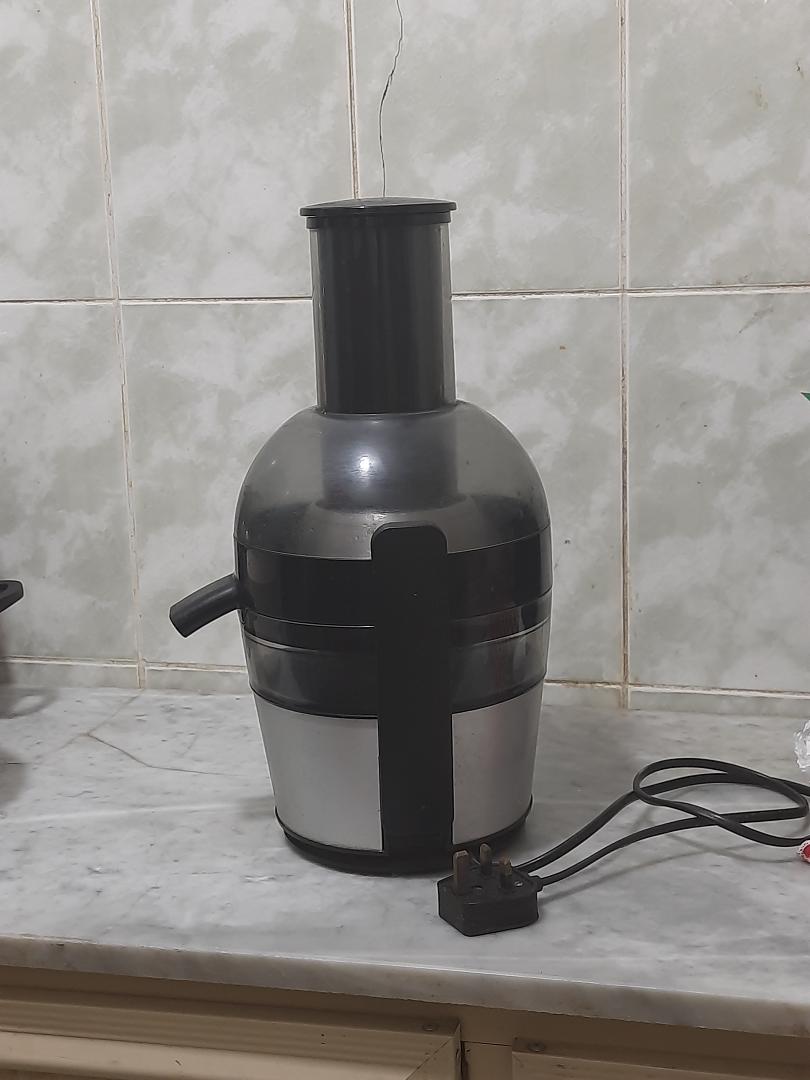 Kuwait buy & sell Classifieds PHILIPS juicer model HR1863/05/..