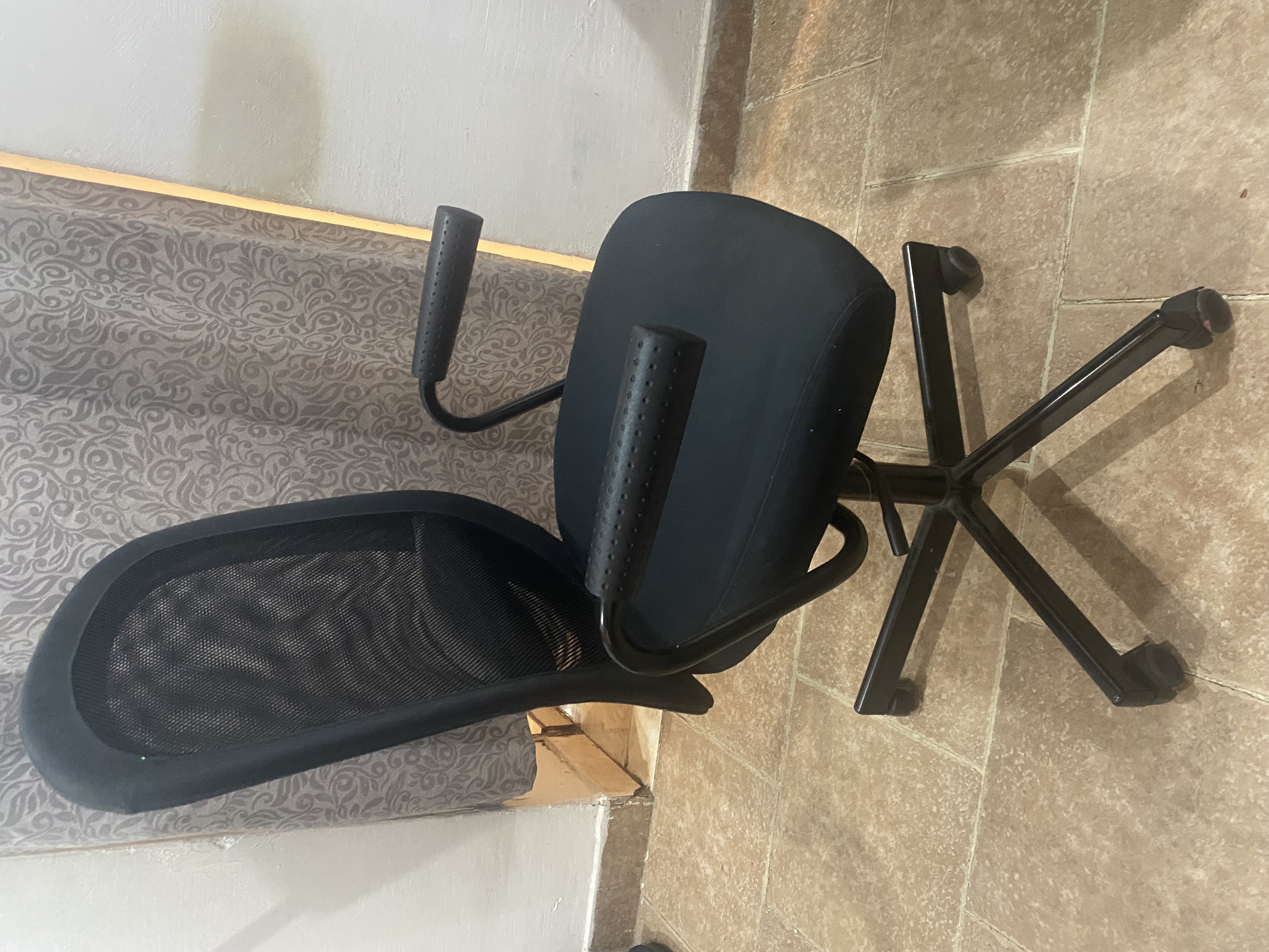 Used ikea office online chair