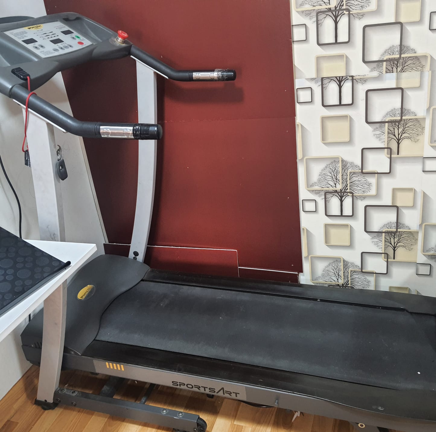 Sportsart 1060 hr online treadmill price