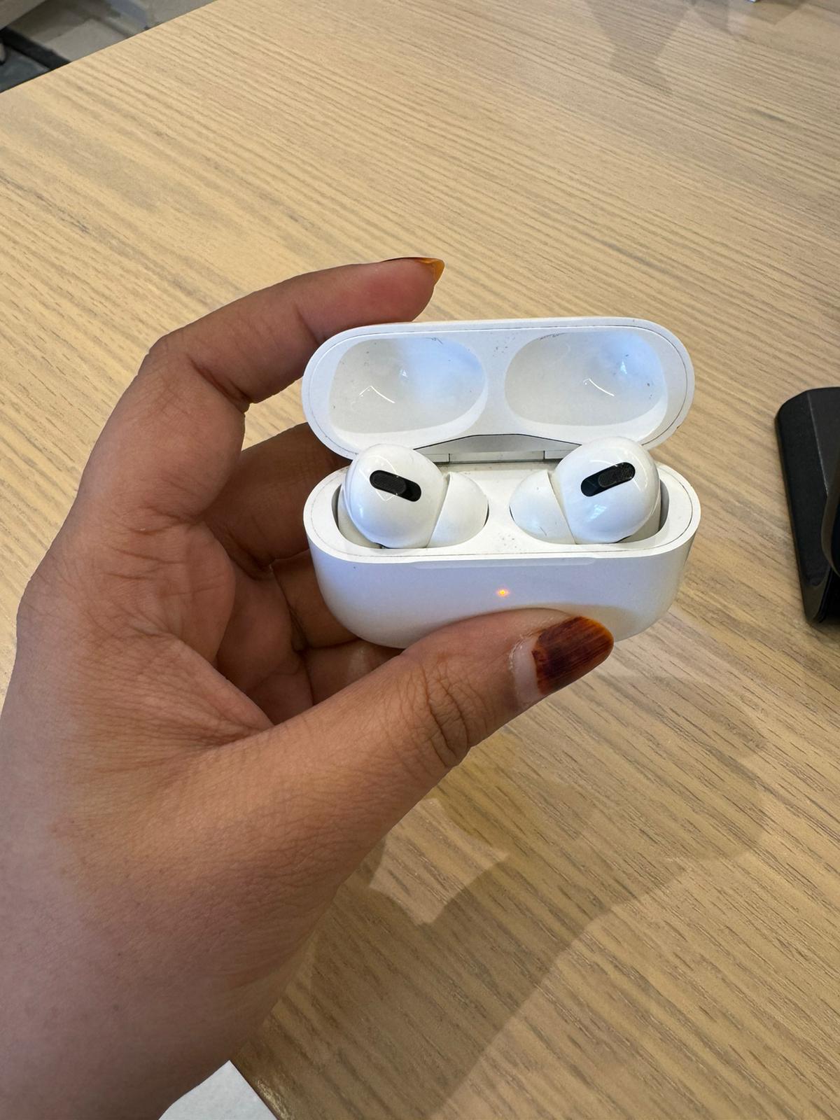 Apple Airpods Pro 1st Generation for Sale