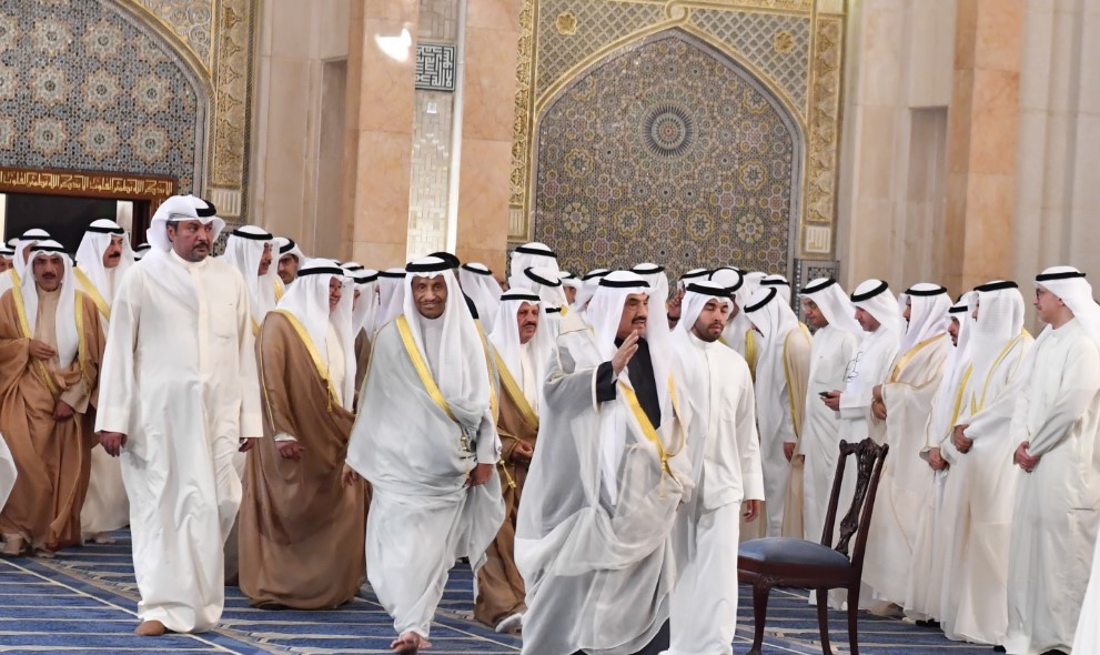 Kuwait PM, senior officials perform Eid Al-Fitr prayer at Grand Mosque