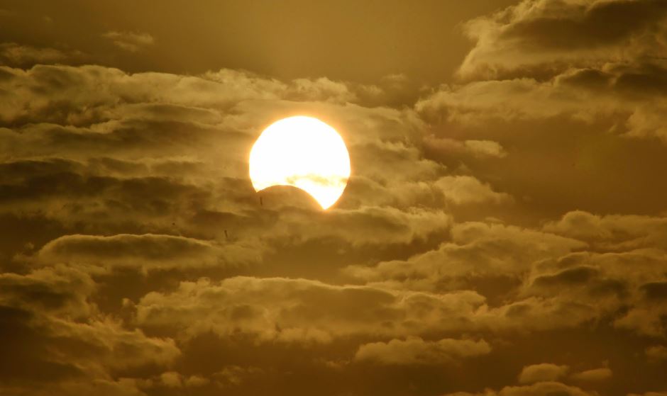 Partial solar eclipse visible early morning in Kuwait