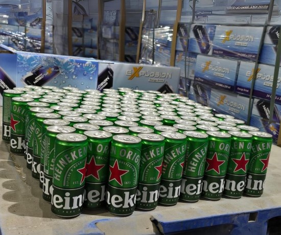 Kuwait customs seized 29,000 cans of alcoholic beverages