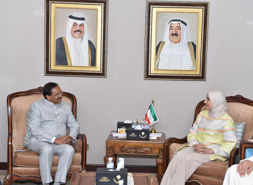 Minister V Muraleedharan held discussion with Kuwaiti officials