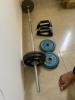 GYM, LIFTING BAR WITH SIX WEIGHTS